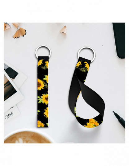 WRISTLET KEYCHAIN